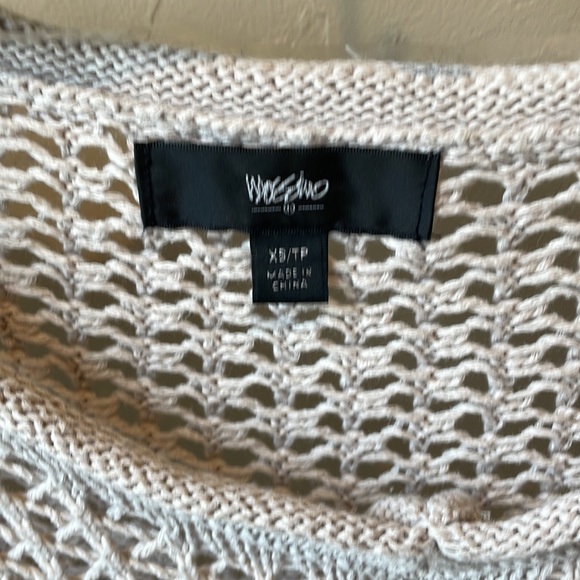 See through sweater - Picture 2 of 4